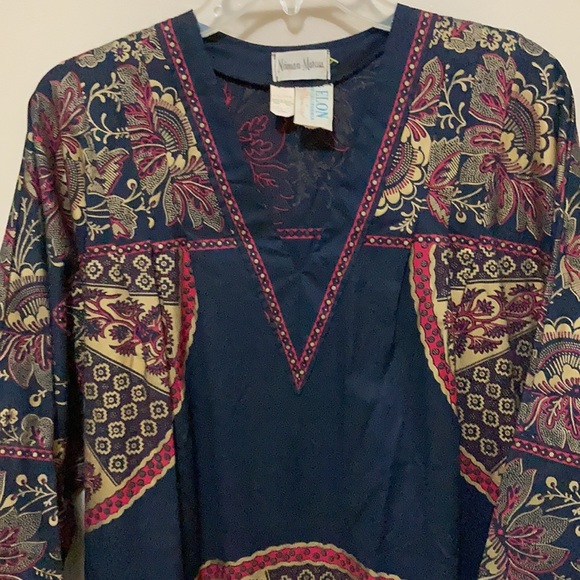 Antique long dress perfect condition. V neck/ long sleeves and length NAVY/multi - Picture 1 of 6